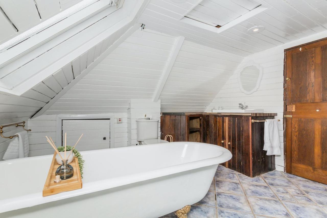 Dyke Farm Barn Near Brighton By Huluki Sussex Stays Eksteriør billede